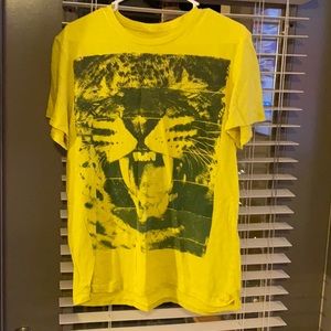 American eagle T-shirt